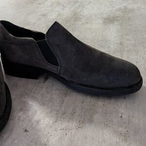 BORN Mens Gray Suede Slip On Casual Shoes Size 9M